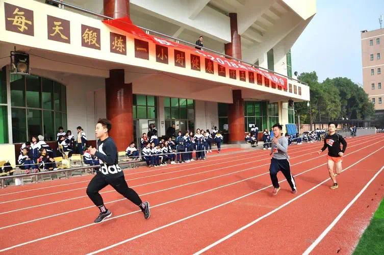 塑胶跑道材料配料的关键步骤和技巧一网打尽！